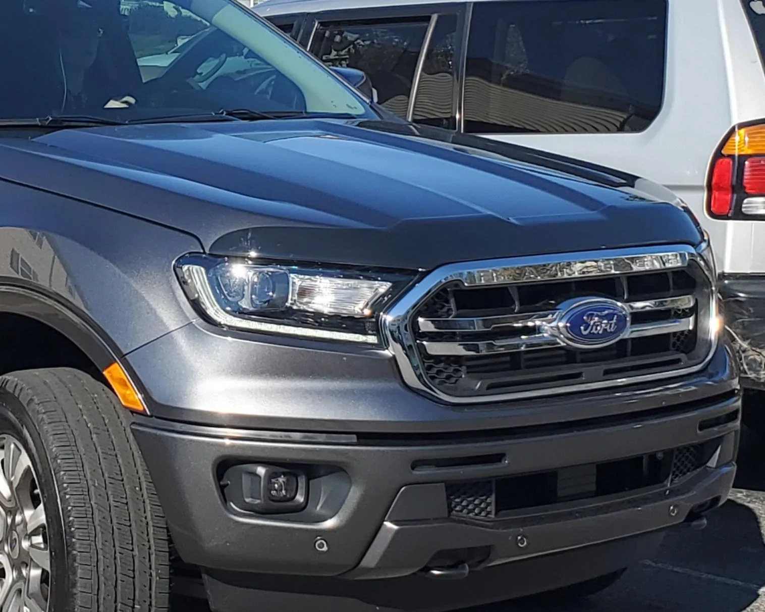 Ford oem bug deflector | Page 3 | 2019+ Ford Ranger and Raptor Forum ...