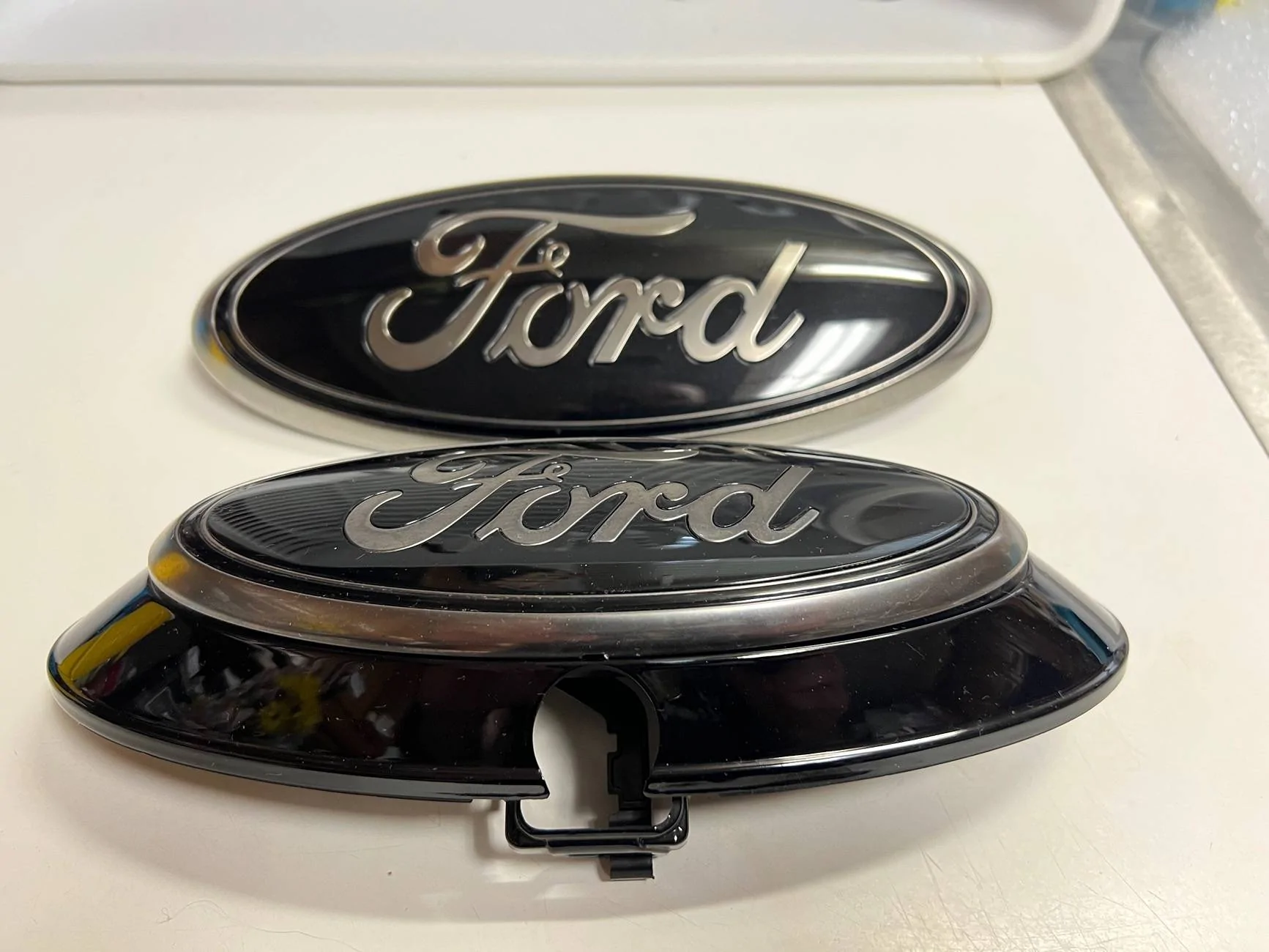 West Virginia - Ford OEM black/gunmetal badges F+R | 2019+ Ford Ranger ...